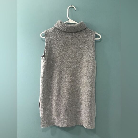 SUPRE “Size M” Top / Sweater - Picture 2 of 3